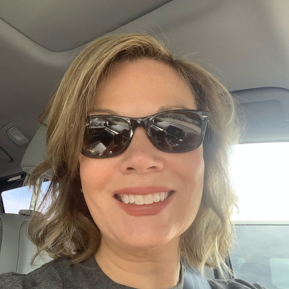 Meet your Posher, Kelly